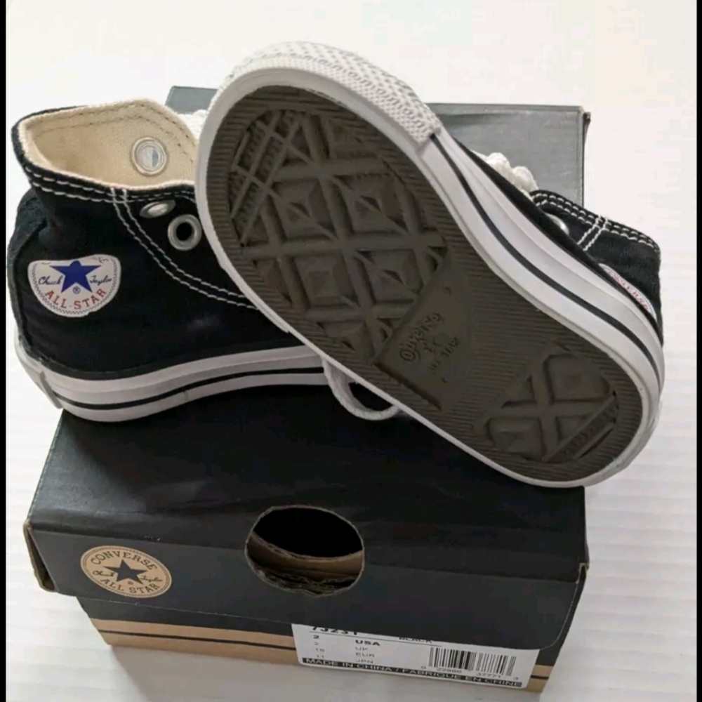 Converse infant hi top